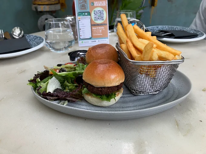 Cafe De Flora interior